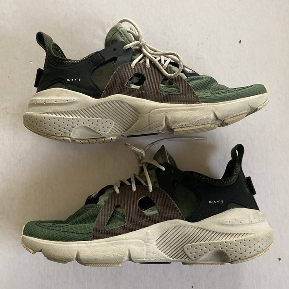 NIKE Huarache Type Olive Green Bone Men’s Sneakers BQ5102-300 Size 10 - Picture 5 of 7